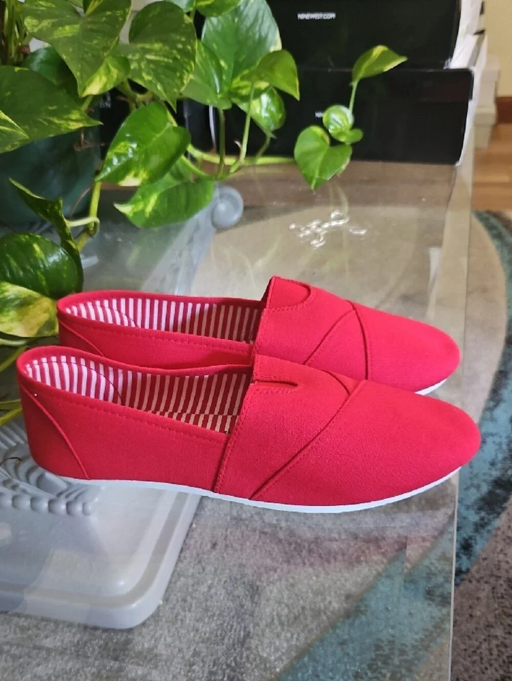 Red Slip-On Espadrilles for Women - Casual Canvas Comfort